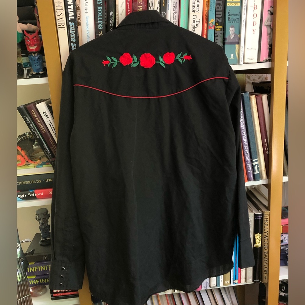 Vintage Embroidered Western Shirt - Picture 2 of 7